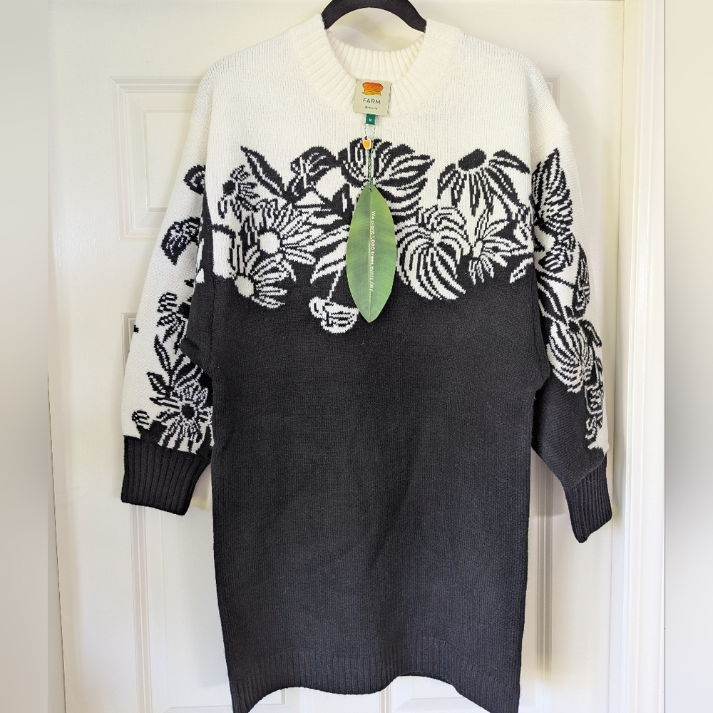 NWT FARM RIO Surreal Garden Knit Sweaterdress Black and White Floral - Picture 5 of 6